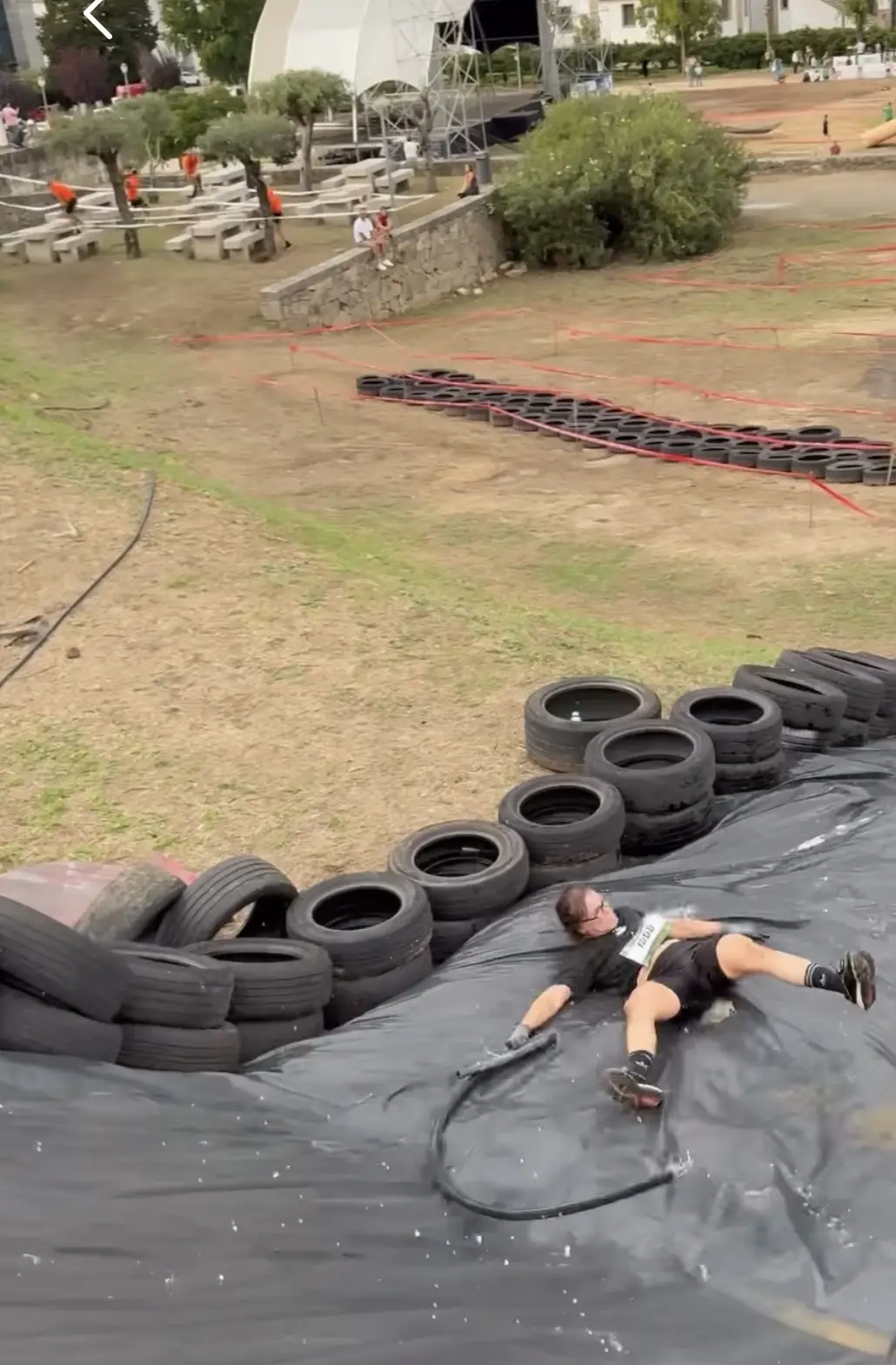 Momento mais caricato da BastoFit Race no escorrega